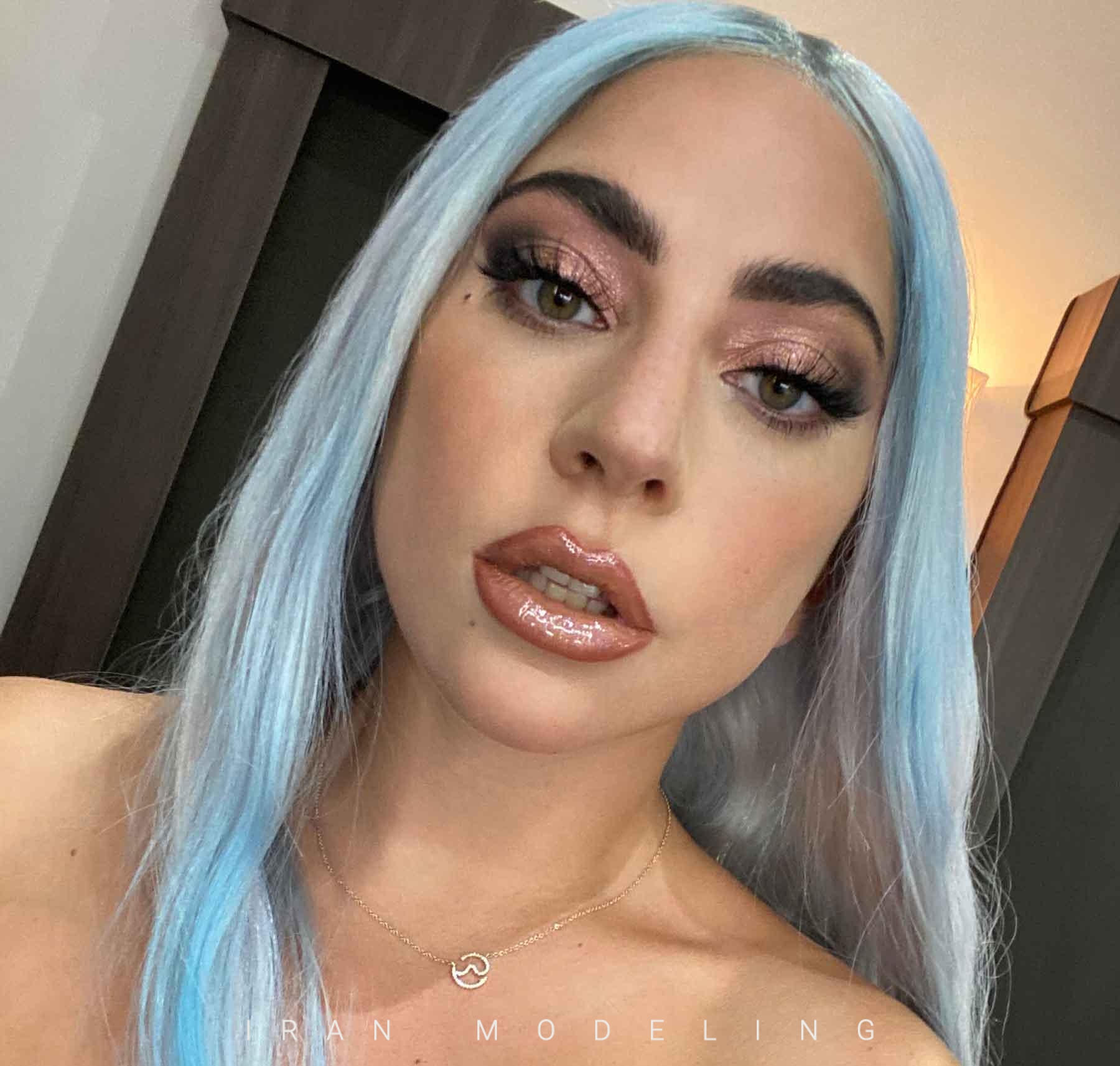 نگاهی منحصر به فرد به آرایش مسحورکننده لیدی گاگا برای MTV VMAs 2020